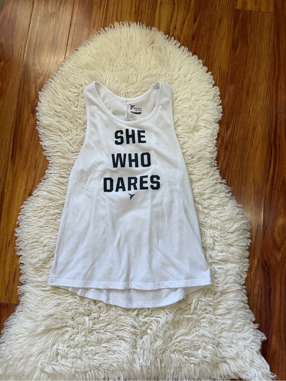 Old Navy Active Tank Top 'SHE WHO DARES' Graphic